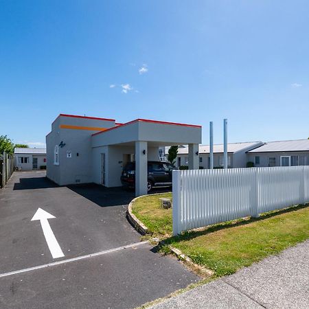 Aurora City Suites Motel Роторуа Екстериор снимка