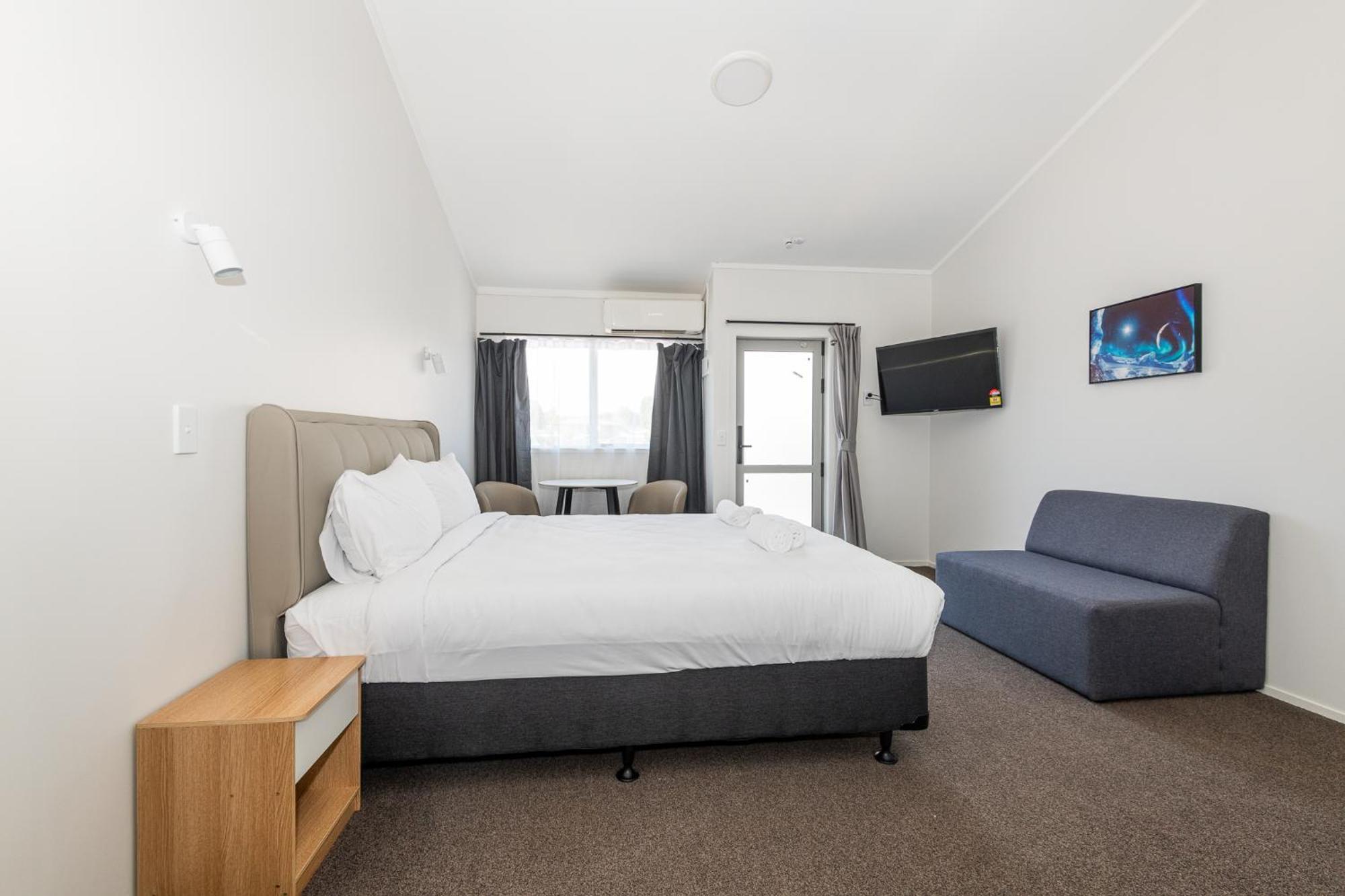 Aurora City Suites Motel Роторуа Екстериор снимка