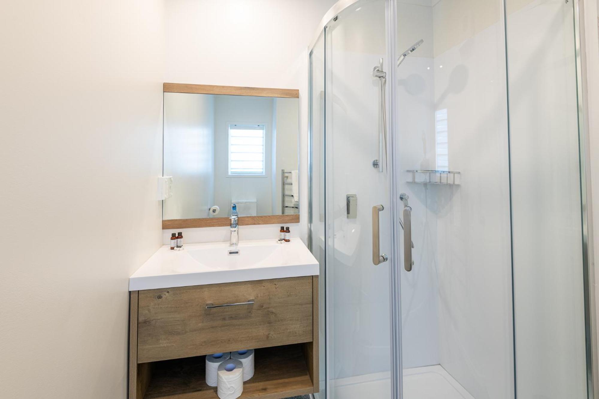 Aurora City Suites Motel Роторуа Екстериор снимка